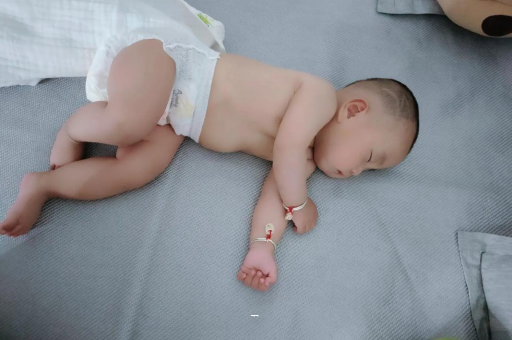 灌南给宝宝添加辅食